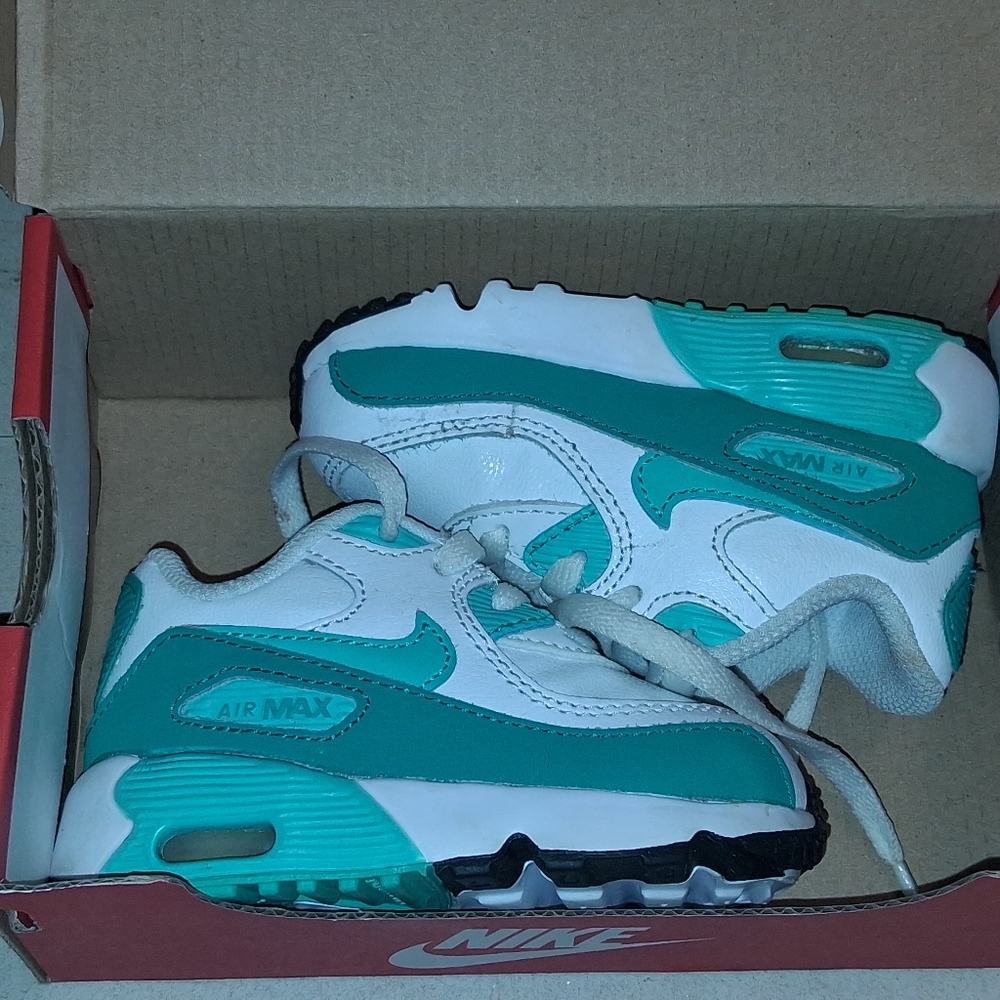 Nike Kids Air Max Teal and White Sneakers